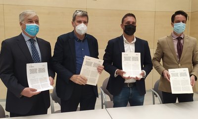 El Ayuntamiento de València y Valenciaport firman un convenio que permitirá estudiar aprovechar la energía procedente de las olas