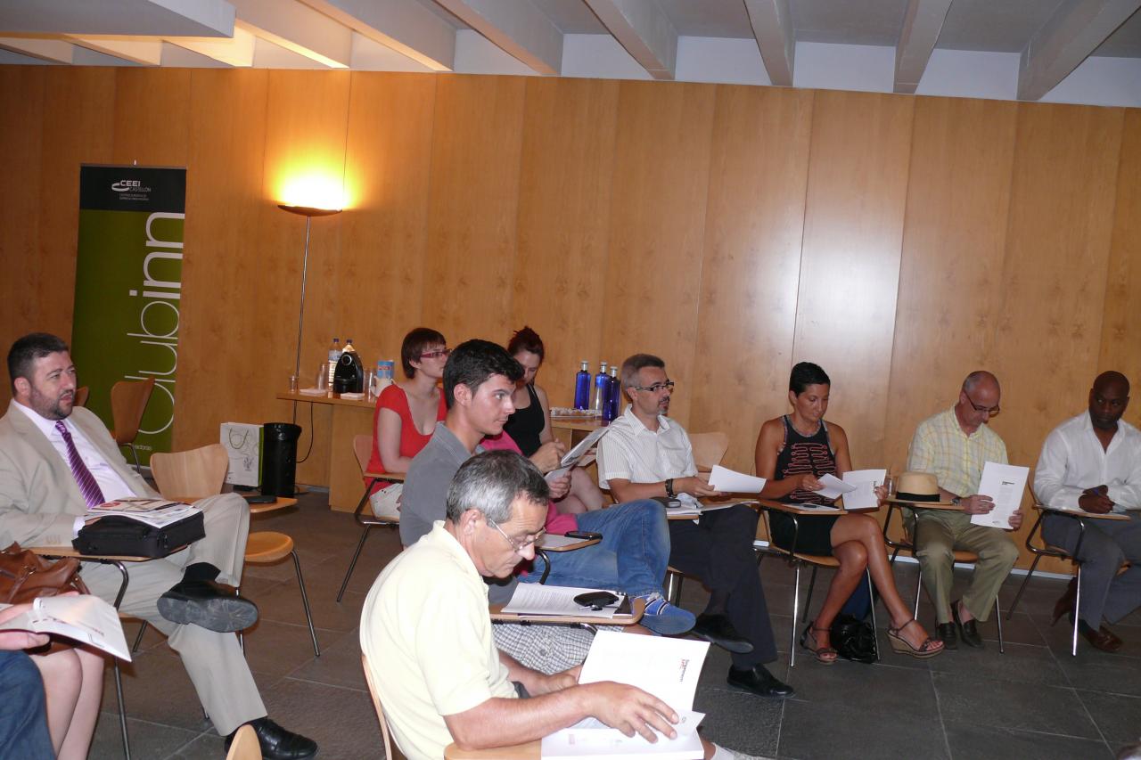 Desayuno Innovaci�n. Presentaci�n de empresas.