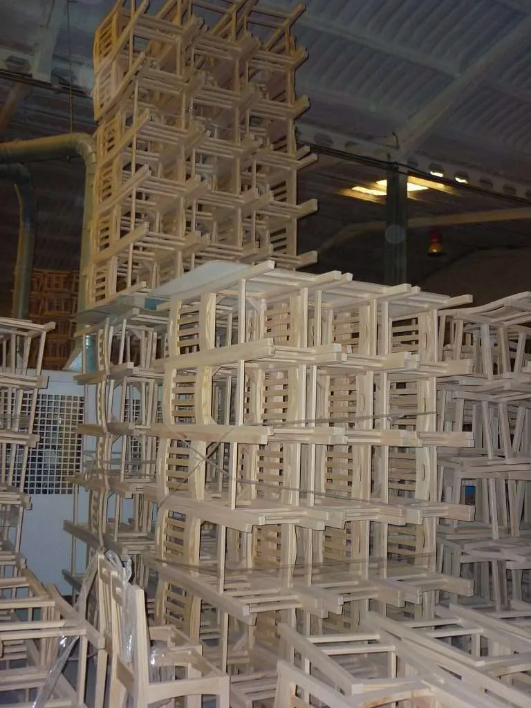 Muebles de hoster�a de fabricaci�n nacional