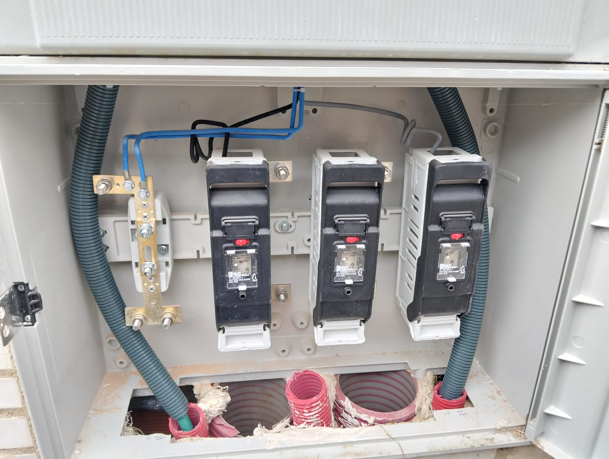 Patrick Soluciones � Electricistas 24 horas en Madrid