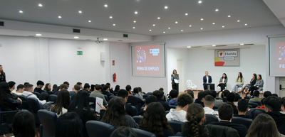 La Feria de Empleo de Florida Universit�ria re�ne m�s de 30 empresas referentes y las conecta con futuro talento
