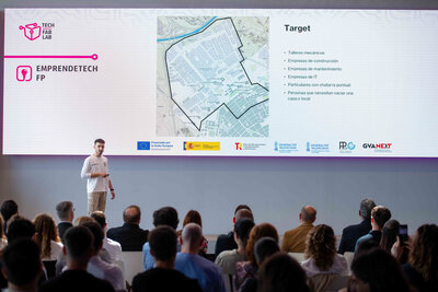 Fotogaler�a Demoday auton�mico Emprendetech FP (28)