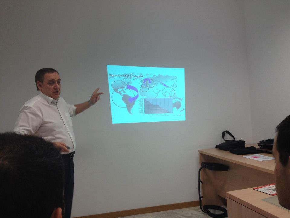 jornada generación y desarrollo de ideas de negocio, programa yuzz 02