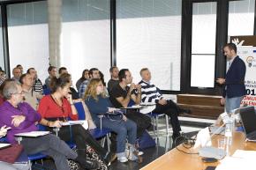 154 Centro de Eventos (Sala 4D 12:00h.) #DPECV2013 