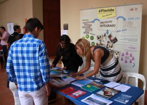 Enr�date X�tiva Stands