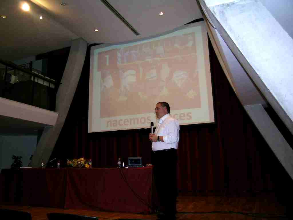 CREVIEMPLEO2010-11