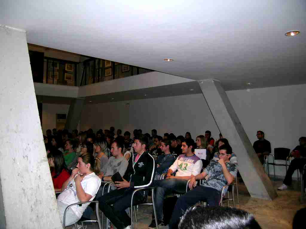 CREVIEMPLEO2010-17