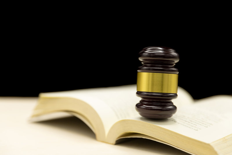 Condenado a 13 a�os de c�rcel por consultar datos cl�nicos de familiares repetidamente